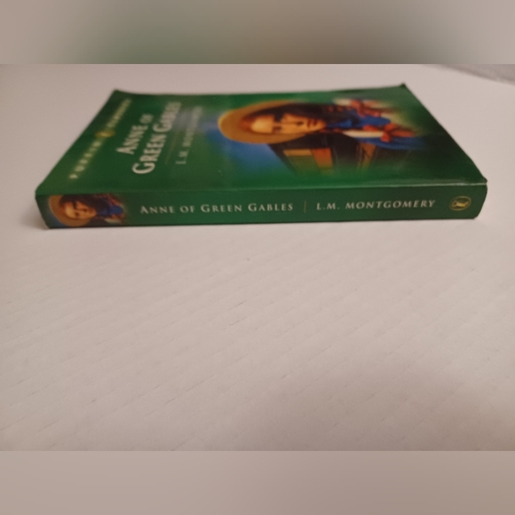 $4 Add-on Anne of Green Gables - L.M. Montgomery - Picture 3 of 7